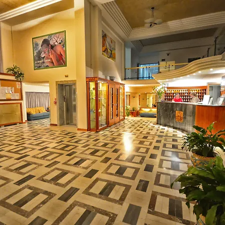 Grand Delle Terme Hotel 4*